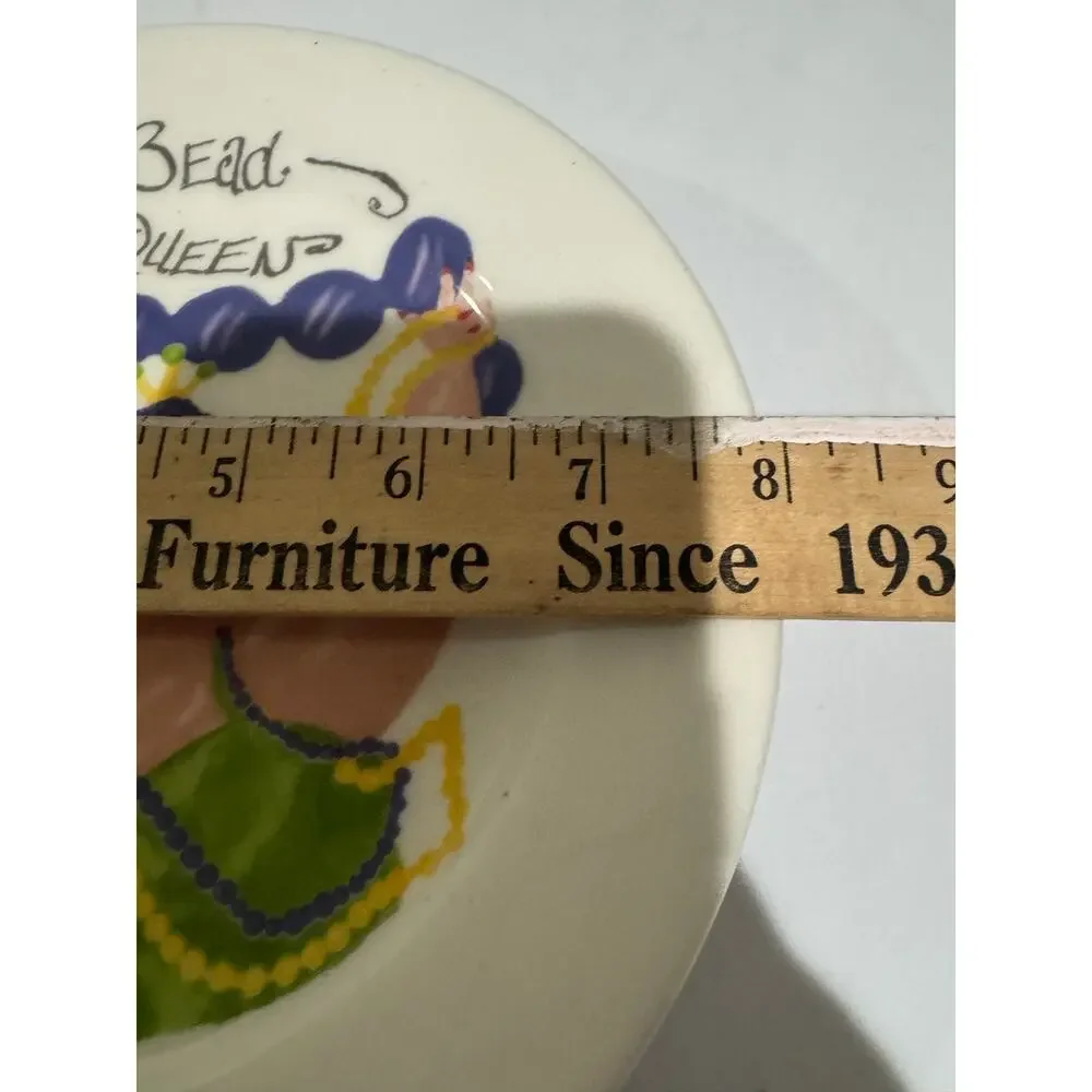 Mardi Gras Bead Queen Plates